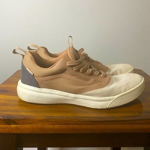 Vans UltraRange ultra cush size 10.5